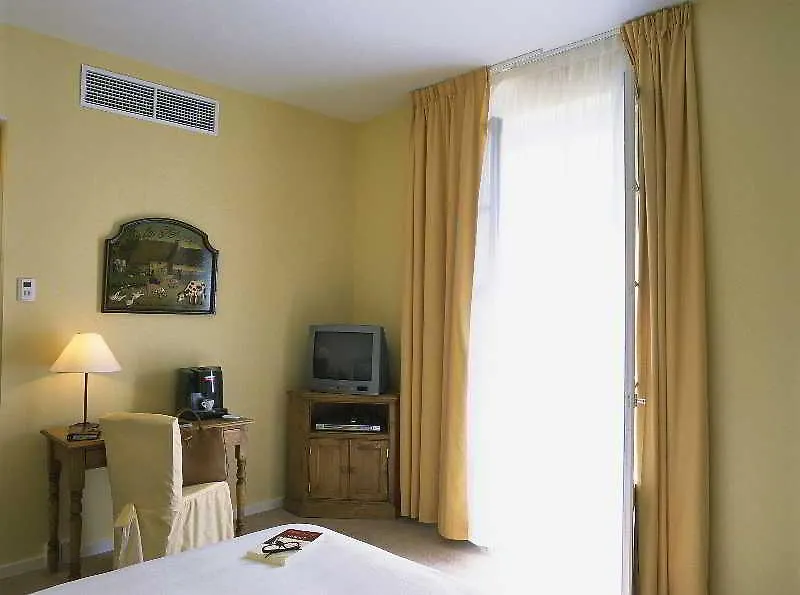 Hotel & Spa Le Moulin De Moissac 3*,  France